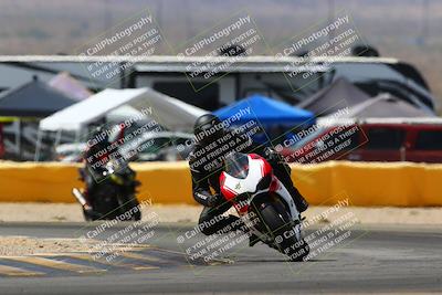 media/Apr-09-2022-SoCal Trackdays (Sat) [[c9e19a26ab]]/Turn 2 (1140am)/